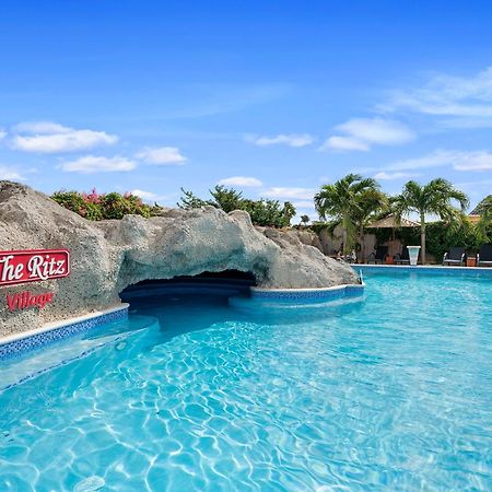 The Ritz Village (Adults Only) Willemstad Eksteriør billede