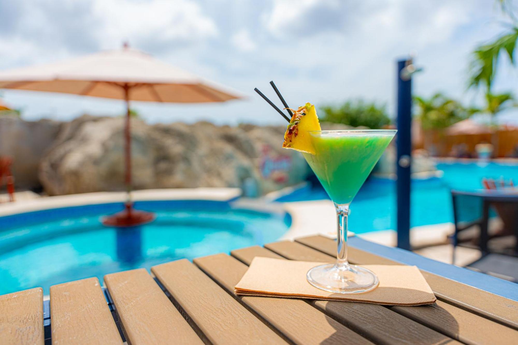 The Ritz Village (Adults Only) Willemstad Eksteriør billede