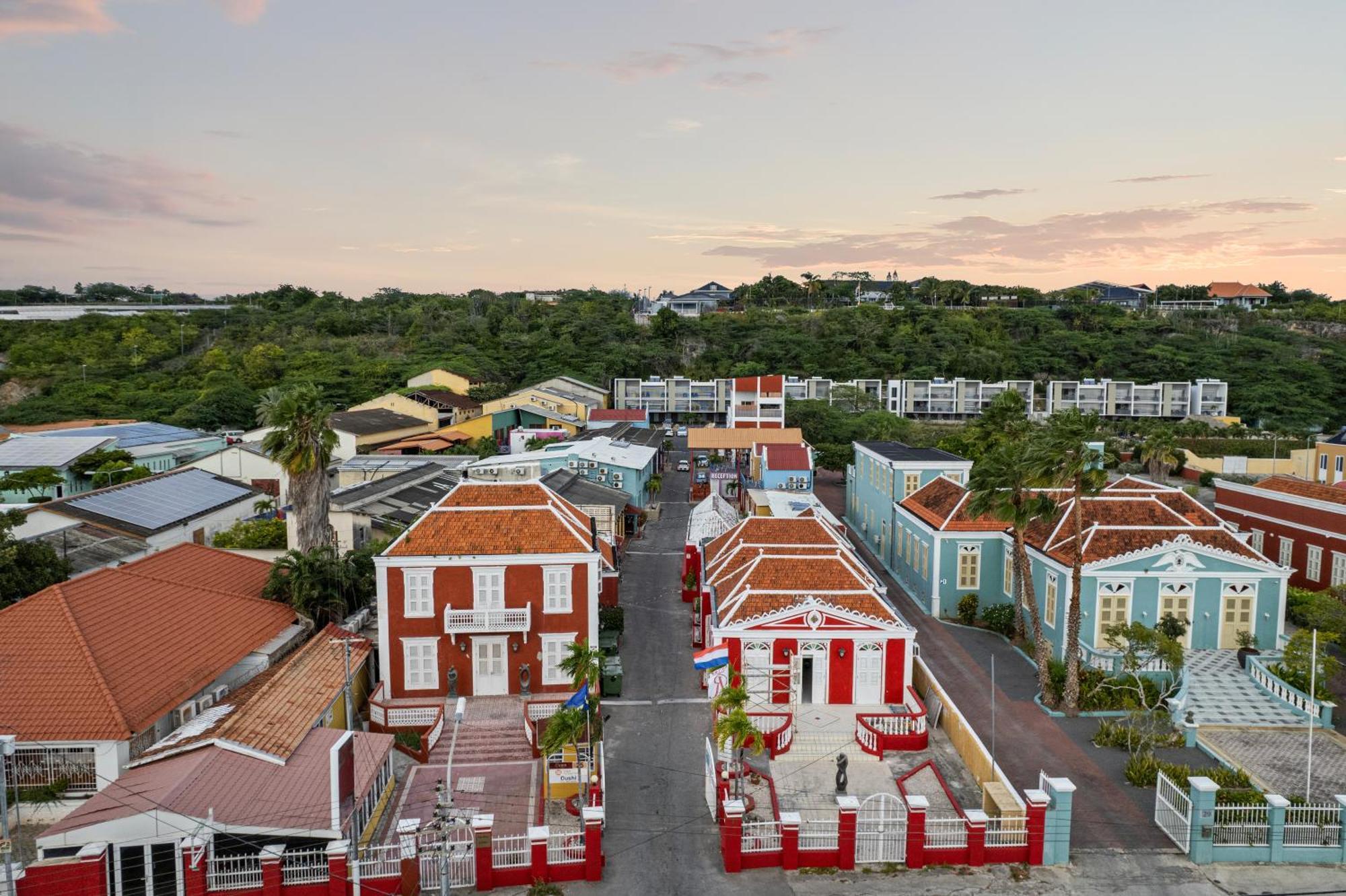 The Ritz Village (Adults Only) Willemstad Eksteriør billede